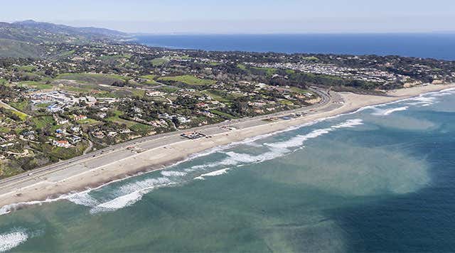 Hotel by Zuma Beach