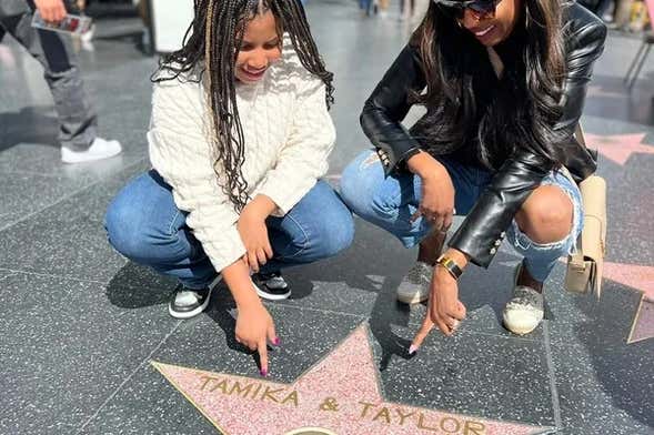 Get Your Own Hollywood Star: Photoshoot Activity